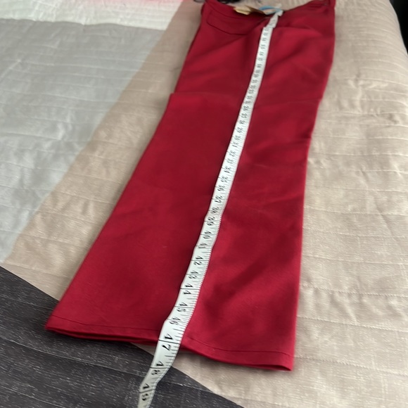 NWT (CASCADE BLUES) ladies pants,made in USA size (18 missy - 4 ) wine color - Picture 14 of 16
